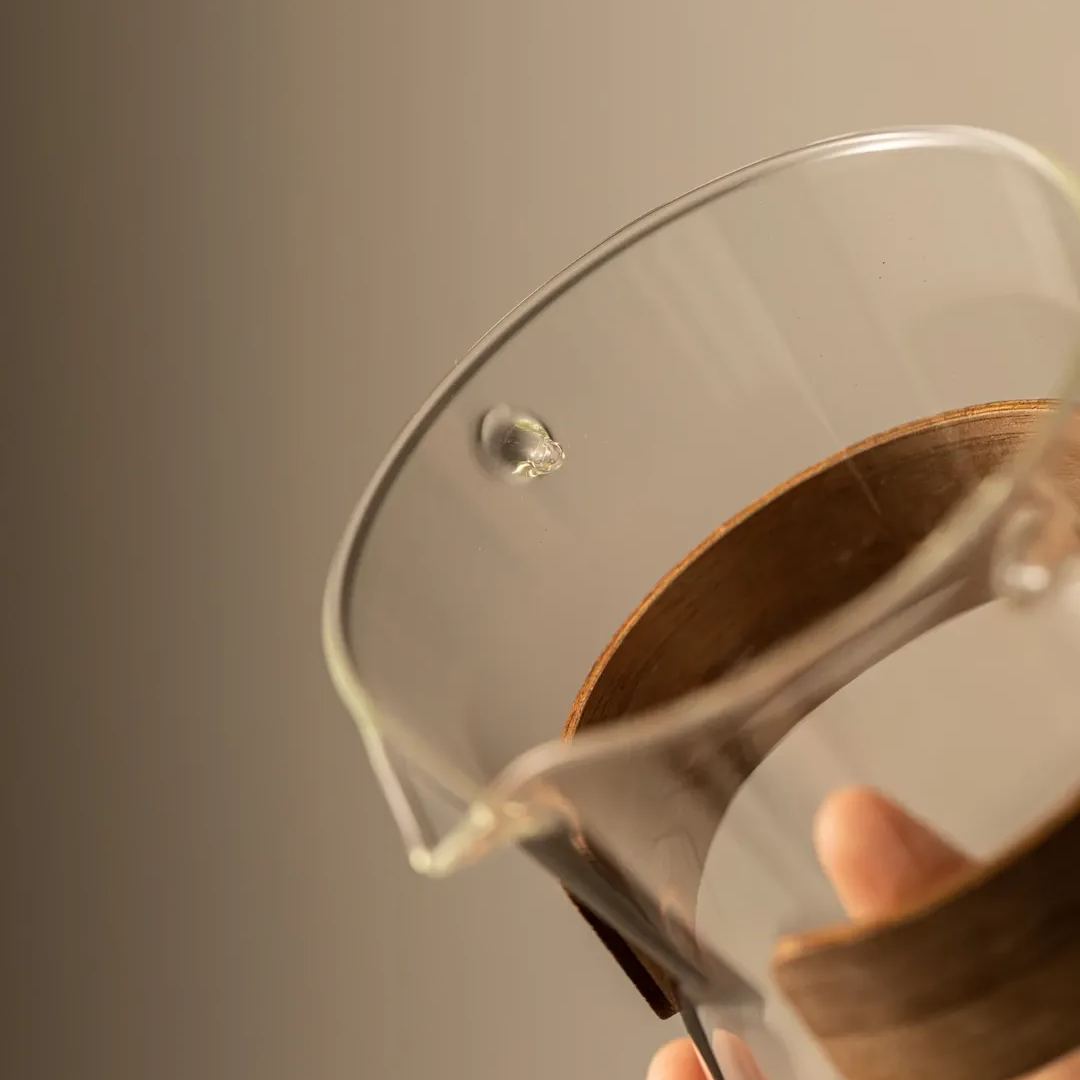 Summer SALE“Vortex” - Heat-Resistant Glass Teapot with Rotating Strainer